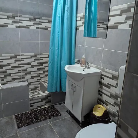 Adda Body Case de vacanță